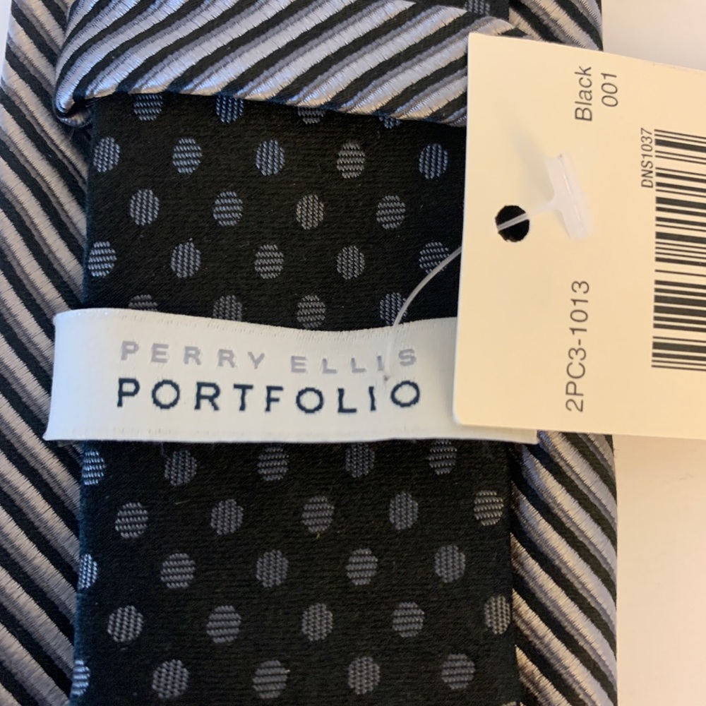 NWT Navy Perry Ellis Portfolio Tie